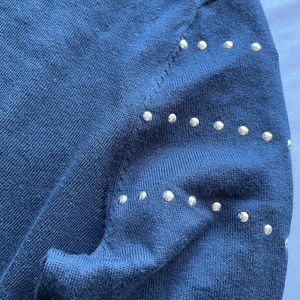 Ann Taylor navy blue top